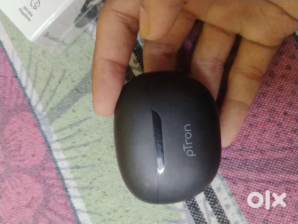 Ptron earbuds