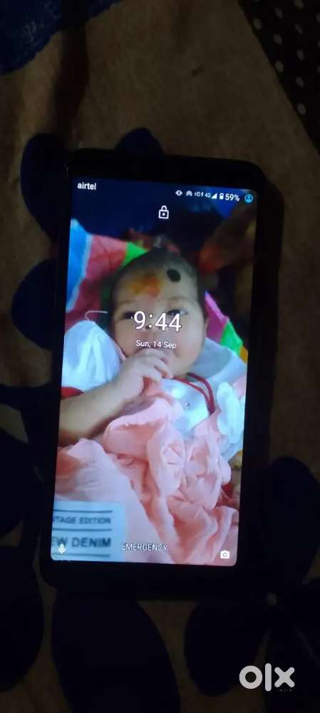 Mi a2. Good condition 4g