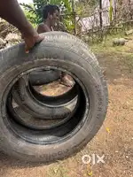 Xuv 500 - 4 tyers - ( 235/65 r17 )