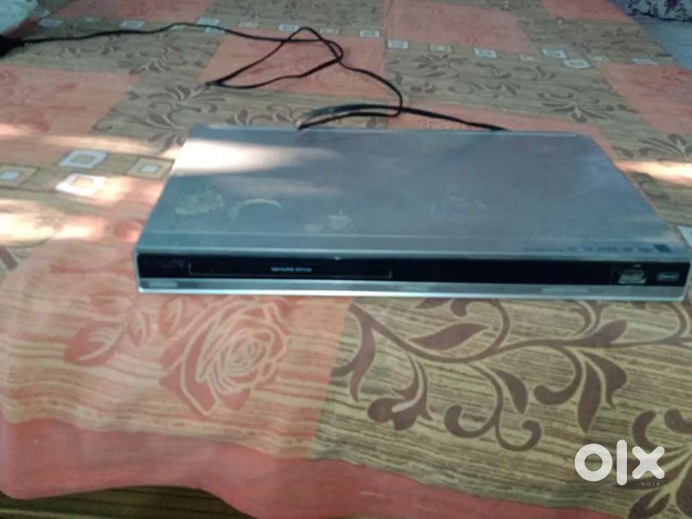 DVD, CD and Flash Drive player