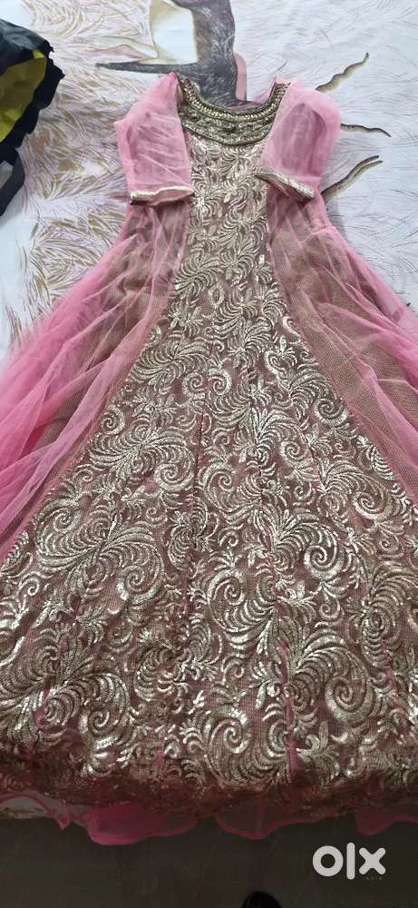 Gown in excellent condition