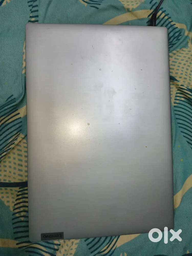 Lenovo IdeaPad slim 3
