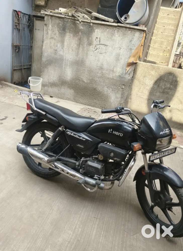 Paise ki problem ke Karan bech raha hun paper pure complete hai