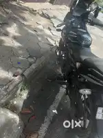 One hand use black clr pulser
