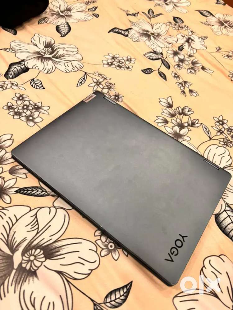 Lenova yoga 6 i7 ,touch screen, very good condition.