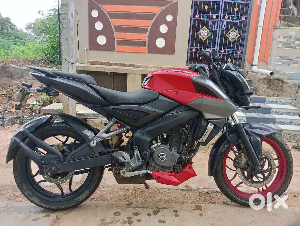 Ns200 bs4 perfect condition