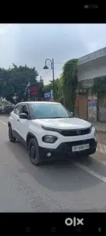 Tata Punch, 2022, Petrol