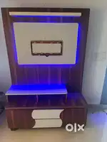 TV Unit with LED lighting with drawer  in an excellent condition