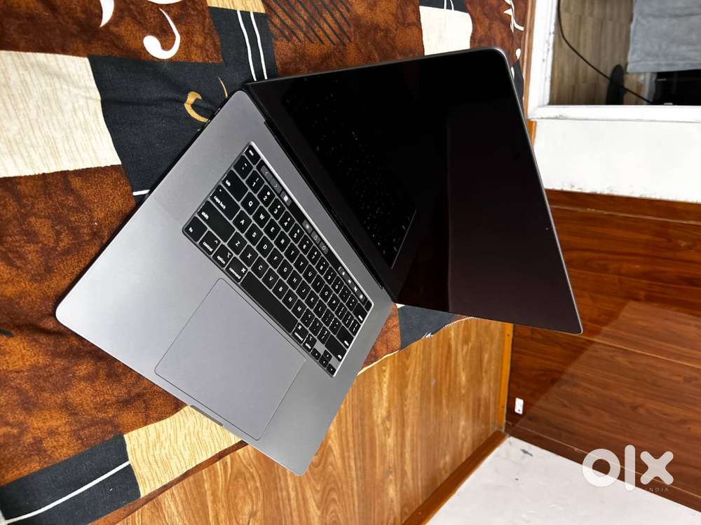 N - Apple MacBook Pro A2141 - 2021