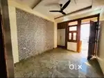 2bhk flats near market, bank etc