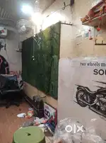 Shop in prime location