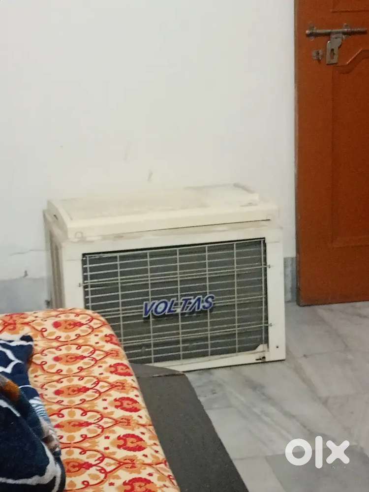 Voltas Ac set of 2