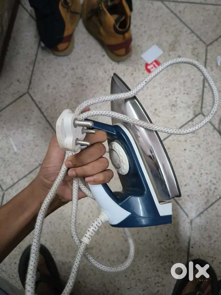 Electric iron havells insta