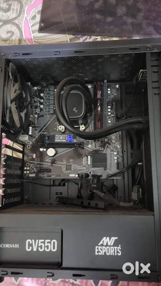 Computer set with table