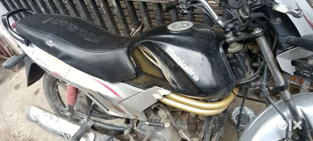 Good condition bike  lena hai woh baat kar sakte h price kam kar denge