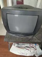 Box/CRT LG TV