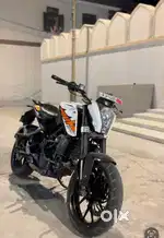 KTM Duke 200