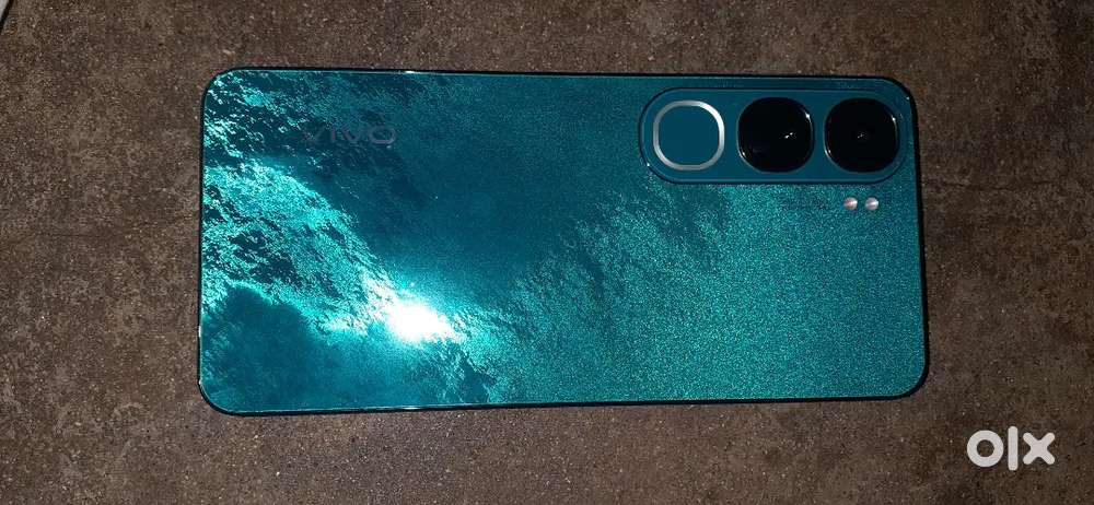 Vivo y300 8/128gb