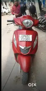 Scooty ok hai bss 1500 ka kaam hai Ring dalwana hoga ..dhua derhe hai
