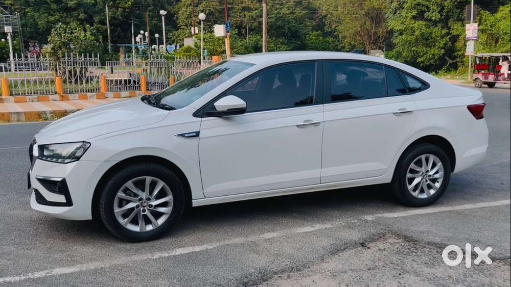 Skoda Slavia 2024 Petrol 19142 Km Driven
