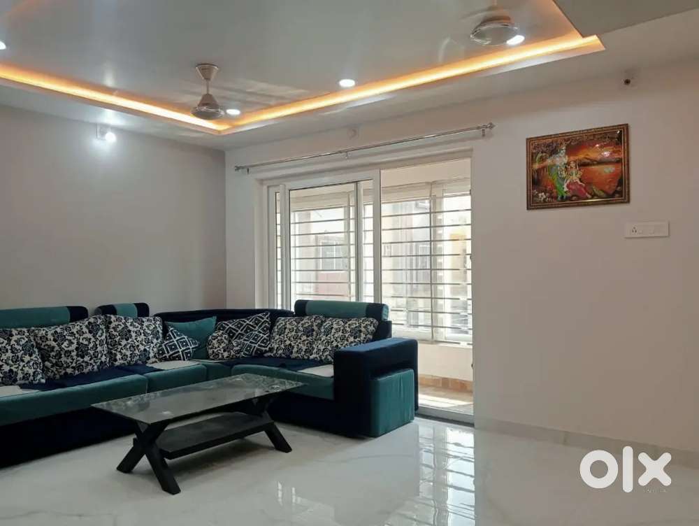 3bhk fully furnished ( Bed,ac, fridge coupboards everything available