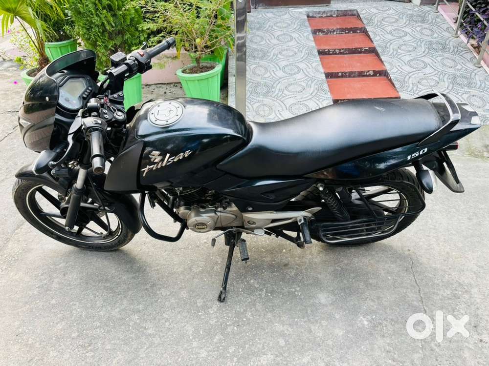 Bajaj pulsar 150 bs3 black