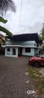 ആലുവ യുസി കോളേജ് സമീപം 3bhk വീട് വാടകക്ക് 13000monthly