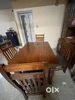Dinning table 4 seater (wood)