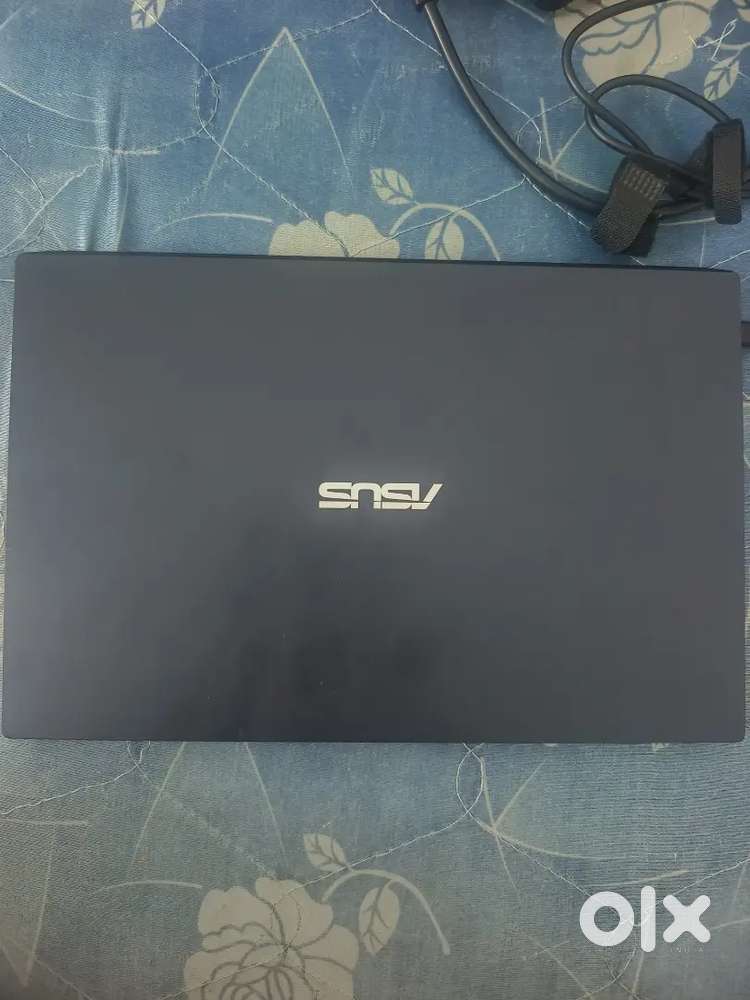 Laptop for sale- very good condition