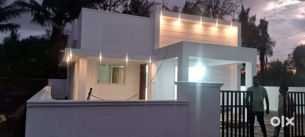 പാലക്കാട് മെഡിക്കൽ കോളേജ് അടുത്തായി 2&3BHK Villas