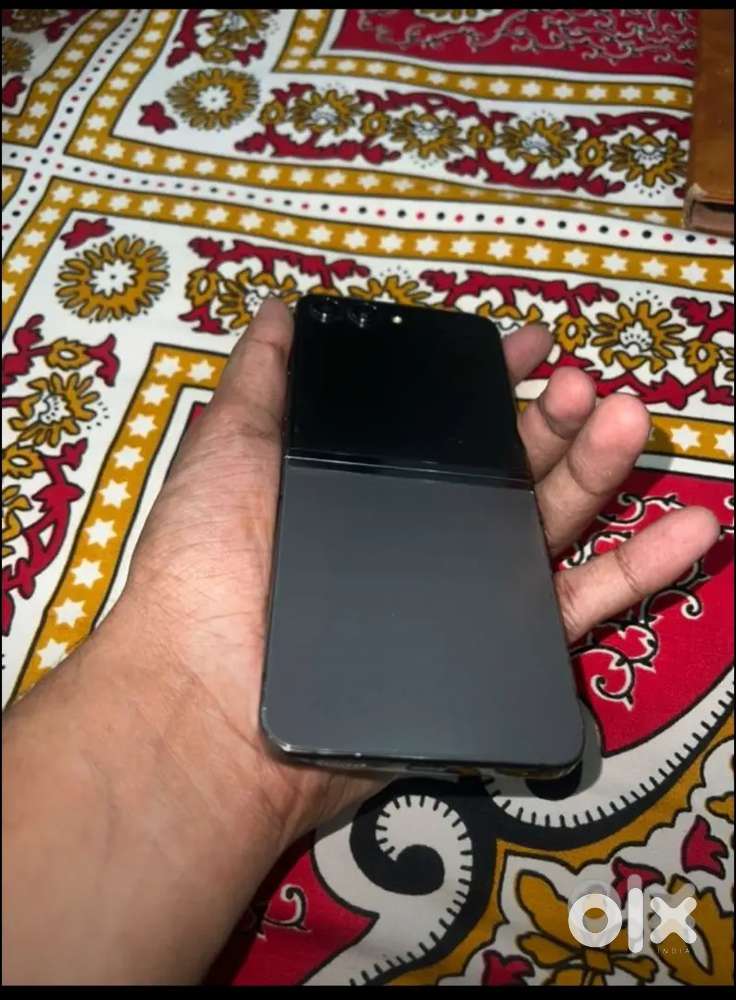 Samsung flip 5 indian brand new condition
