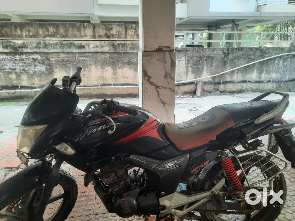 Bike cbz selling urgent