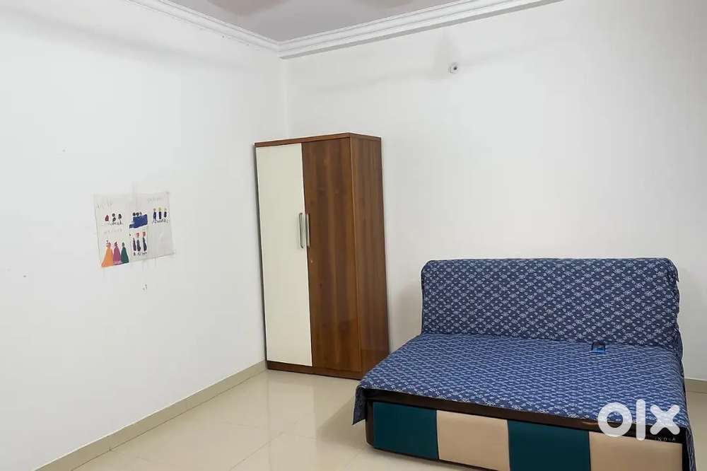 Separate independent Flat