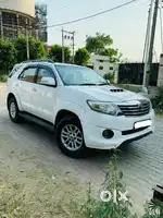 Toyota Fortuner 2012