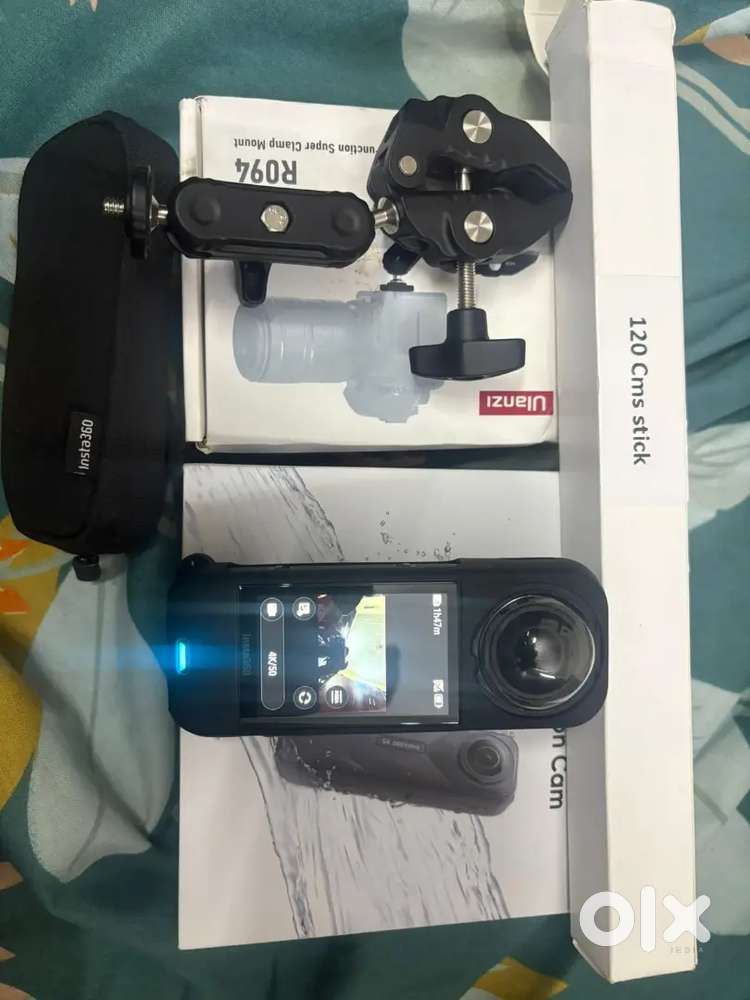 Insta 360 X5 Latest edition with all accessories with sim card