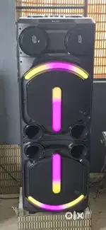 Philips party speaker . Only 6 days use 12 monthe waranty remaing