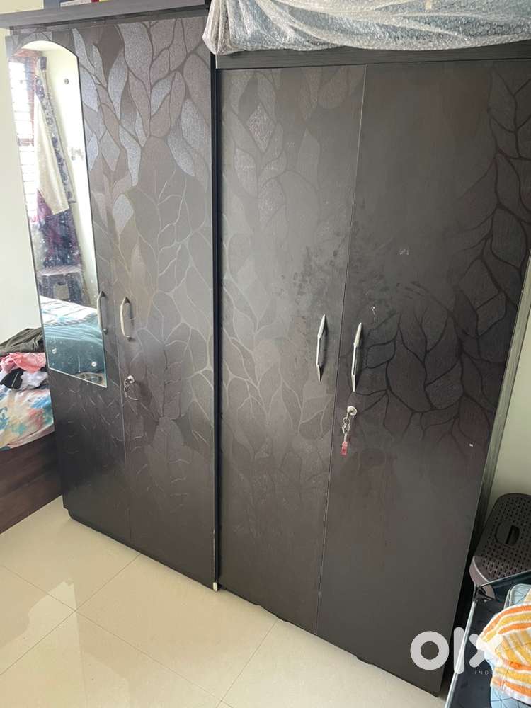 Wardrobes in excellent condition