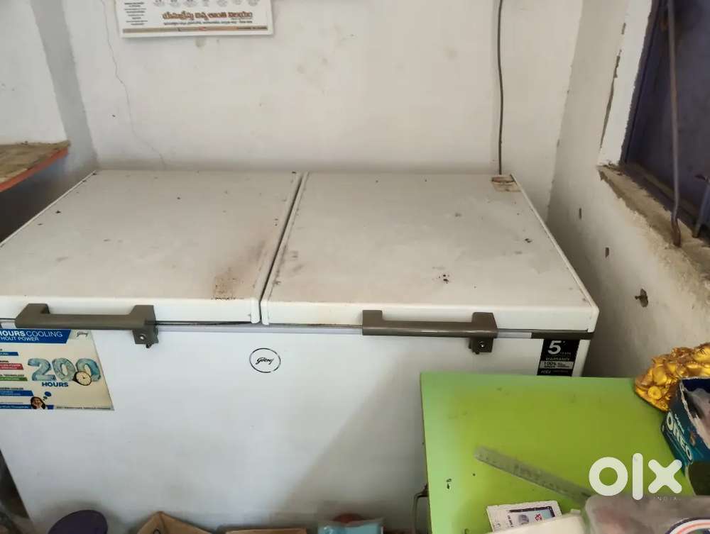 Ice fridge 2.1/2feet.4feet