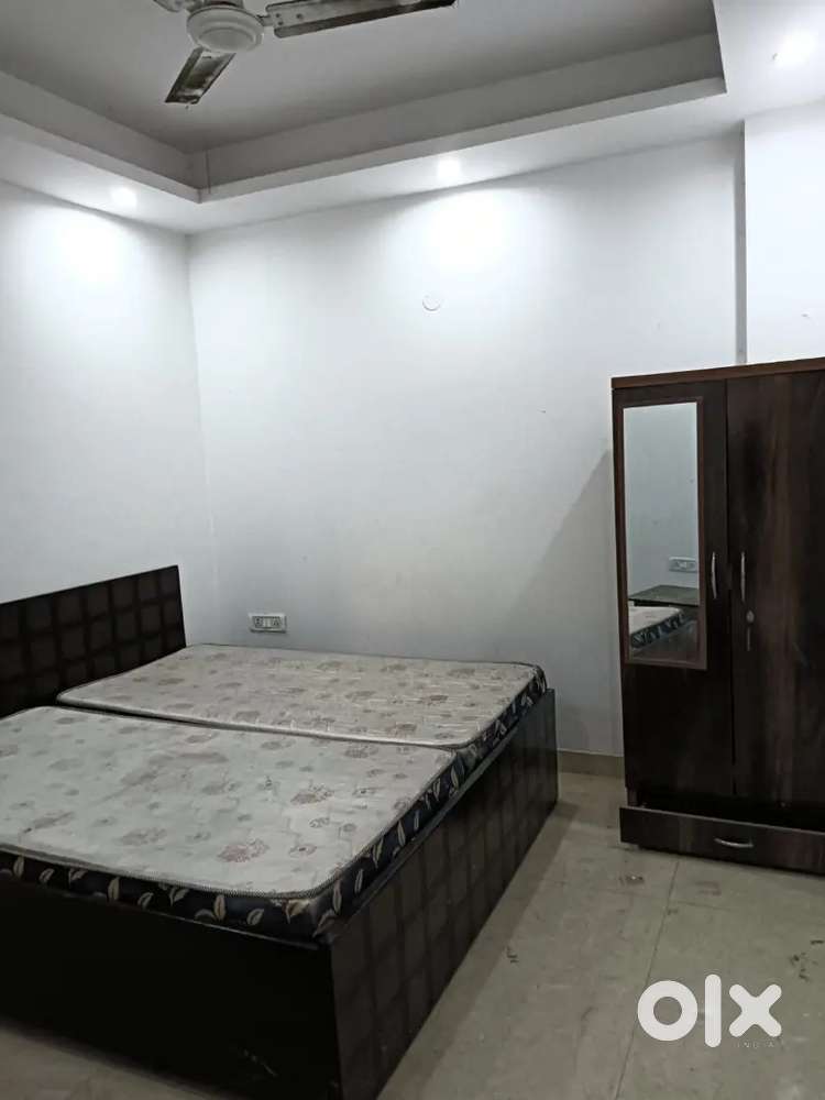 1 bhk fully furnished flat
