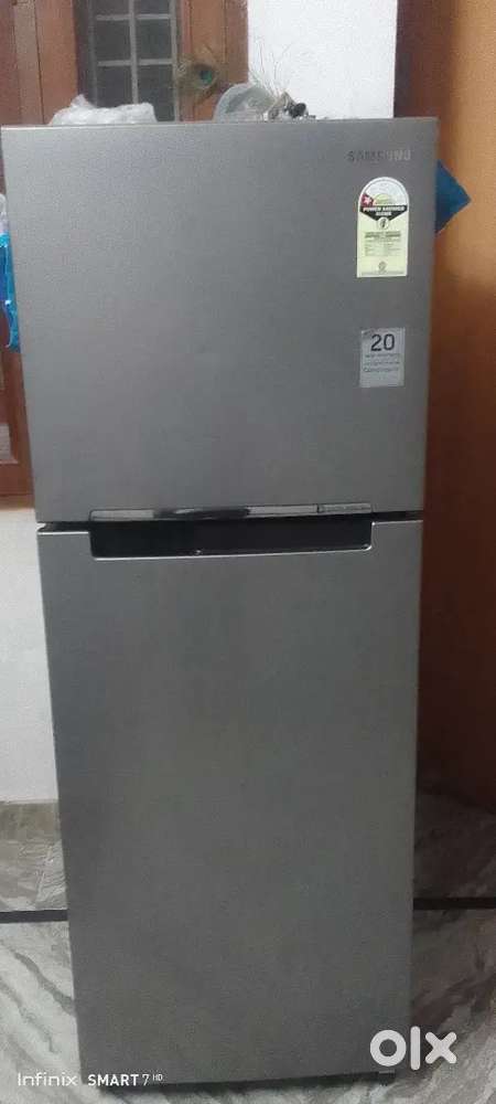 Samsung Double door fridge 236 L