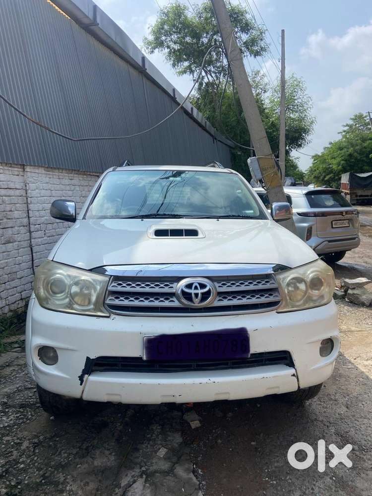 Toyota Fortuner Diesel Well Maintained