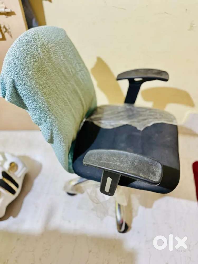 Computer Revolving Chair