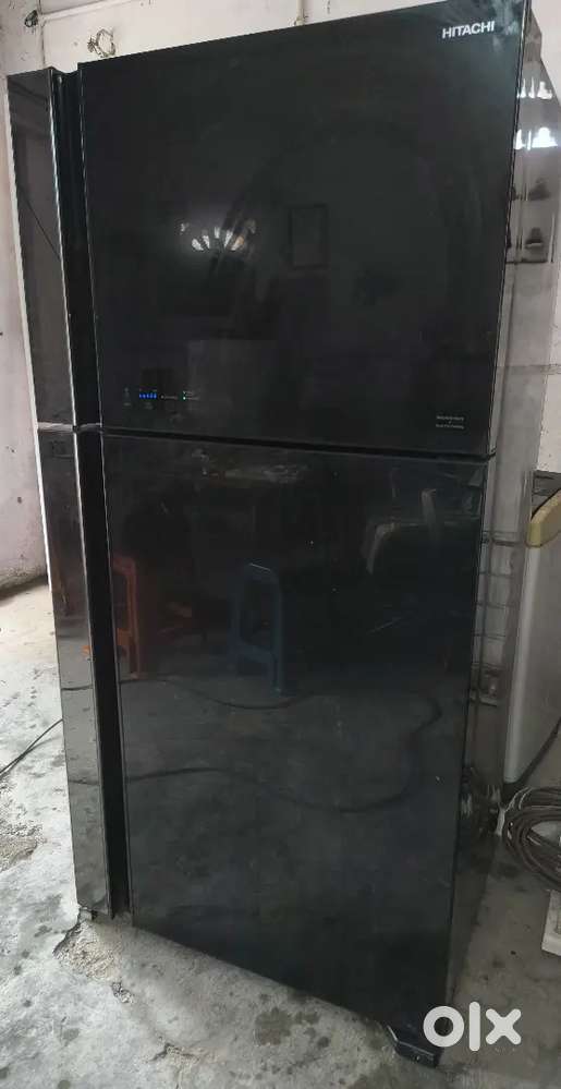 Hitachi duble door refrigerator 560 letters capacity