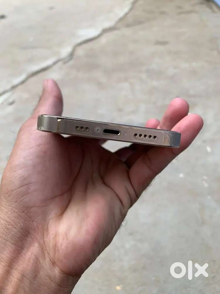 Iphone 13 pro new condition