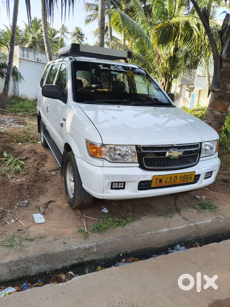 Chevrolet Tavera 2011 Diesel Well Maintained