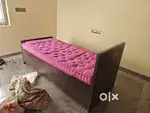 SINGLE BOX BED