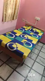 Hostelwala pg available in sayajiganj vrodara