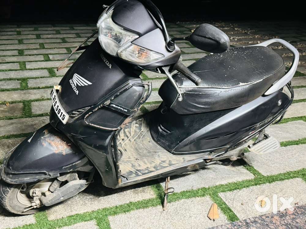 Good running condition. Front madguard little bit bend