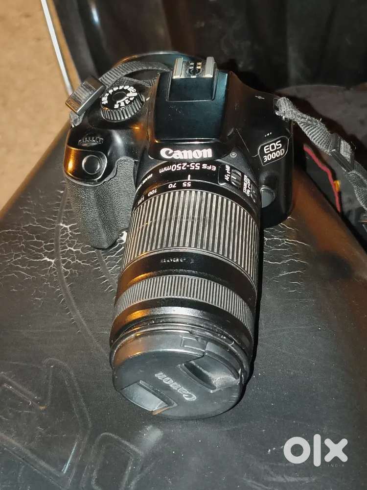 Canon 30000 d camera
