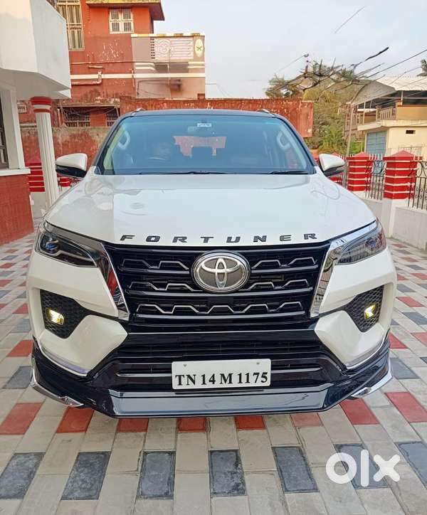 Toyota Fortuner 4X2 MT 2.8 Diesel, 2024, Diesel